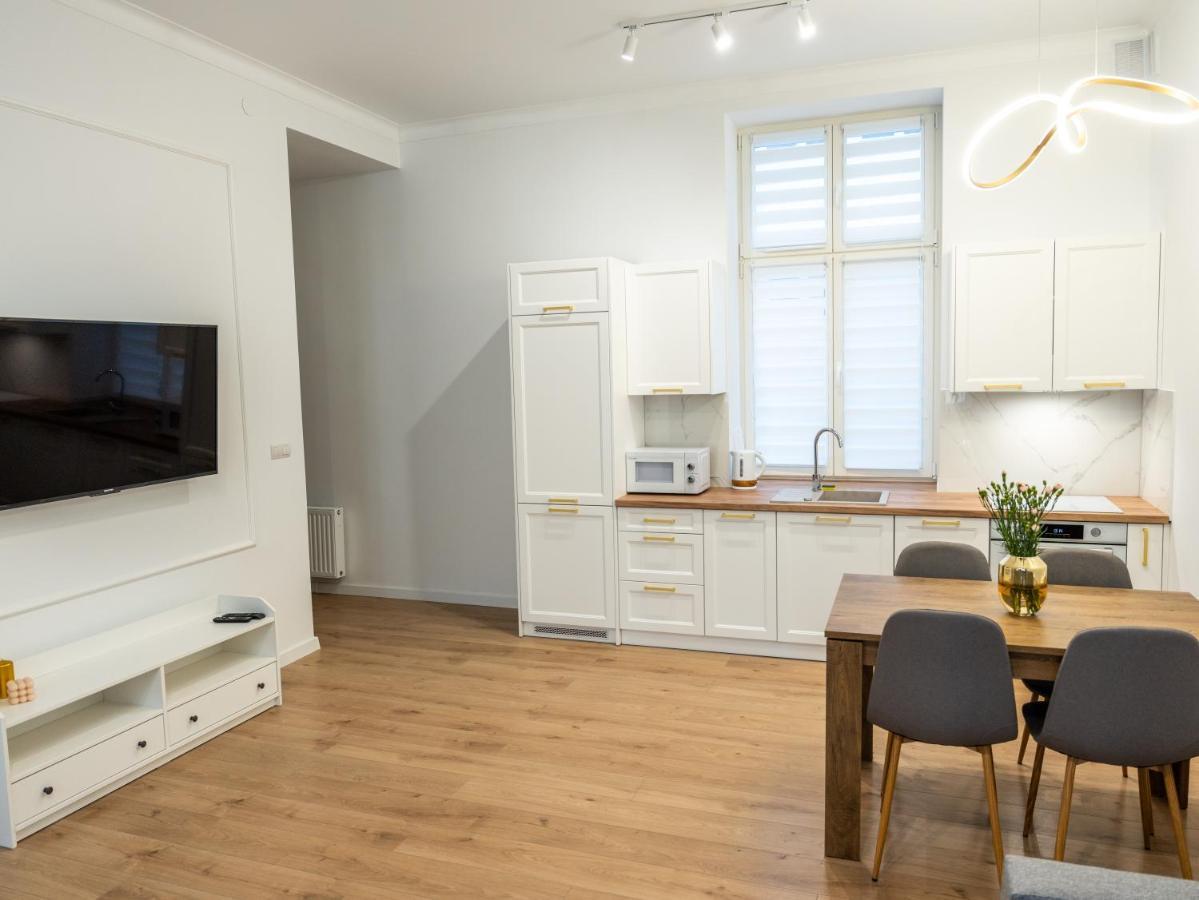 Zlote Apartamenty 6 Legnica Eksteriør bilde