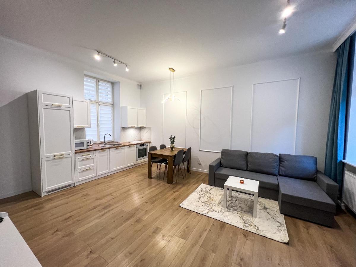 Zlote Apartamenty 6 Legnica Eksteriør bilde